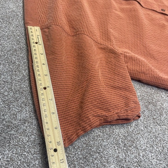 Royal Robbins men relaxed fit coupe short sleeve button up shirt sz Large hiking - Picture 6 of 11